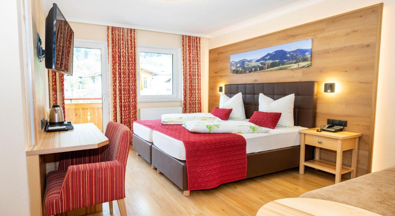 Hotel Schneeberger Niederau Extérieur photo